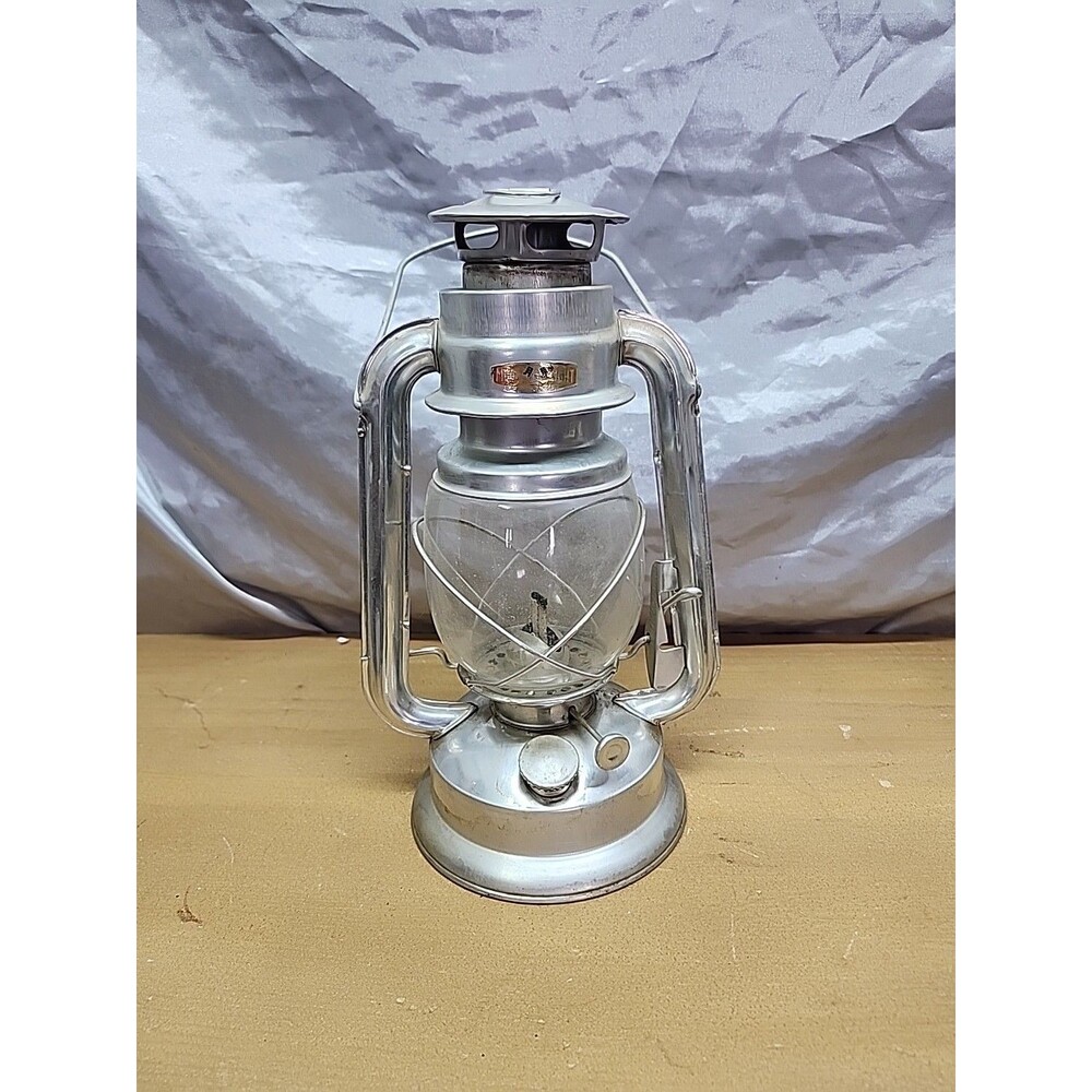 Original Hurricane MOON Light Lamp Antique Collectible Kerosene Vintage Lantern.